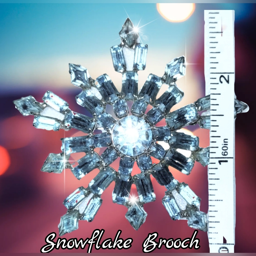 Blue Rhinestone Crystal Snowflake Brooch - Picture 9 of 15